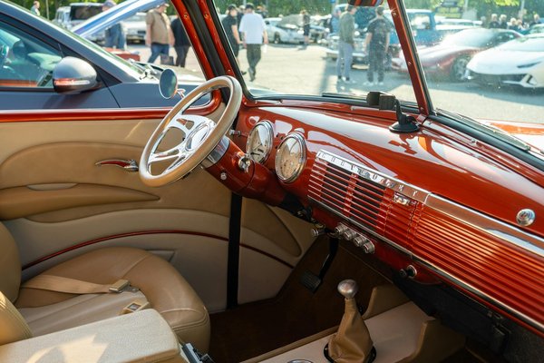 Comment les technologies de réalité augmentée améliorent-elles la formation des techniciens automobiles?