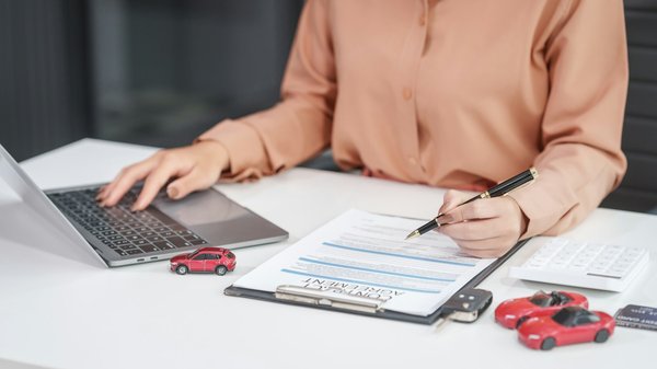 Choisir l'assurance voiture idéale : garanties et formules essentielles